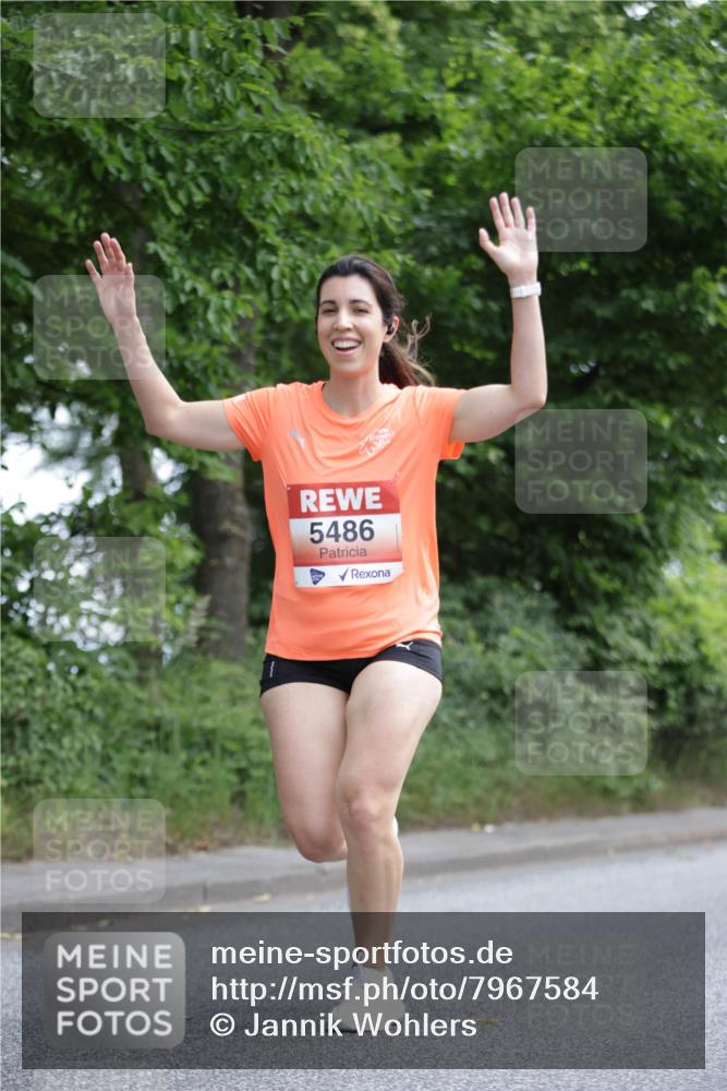 15.06.2025 - REWE Women's Run Jannik Wohlers http://msf.ph/oto/7967584 15.06.2025 10:02:44 Laufen  meine-sportfotos.de