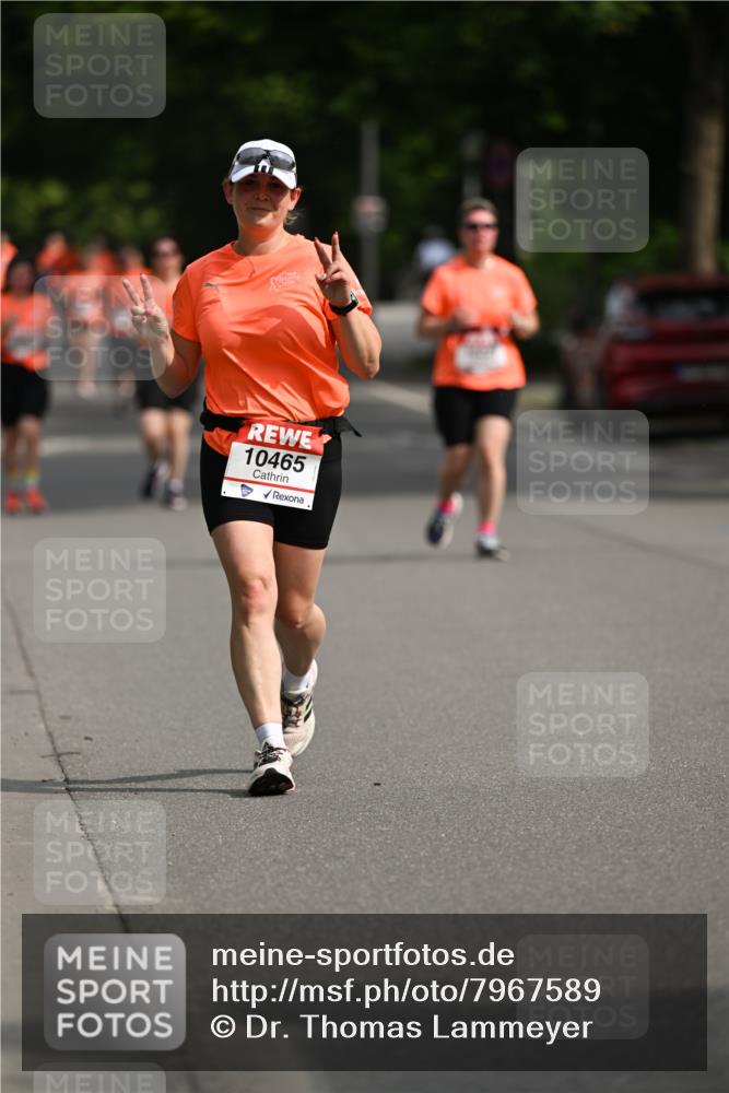 15.06.2025 - REWE Women's Run Dr. Thomas Lammeyer http://msf.ph/oto/7967589 15.06.2025 09:55:20 Laufen 10465 meine-sportfotos.de