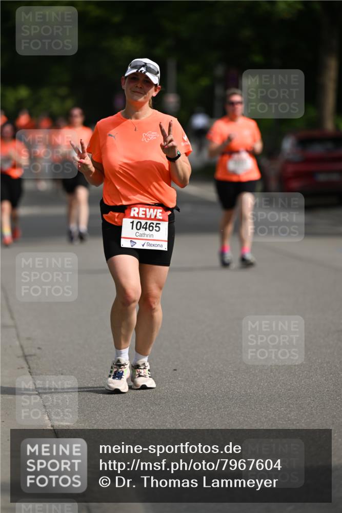15.06.2025 - REWE Women's Run Dr. Thomas Lammeyer http://msf.ph/oto/7967604 15.06.2025 09:55:20 Laufen 10465 meine-sportfotos.de