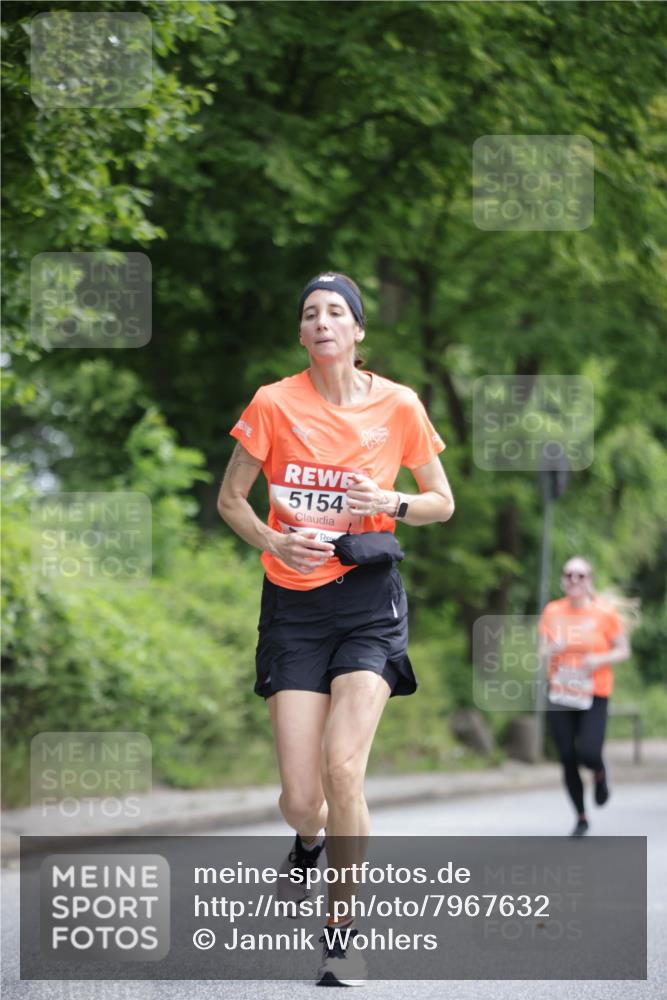 15.06.2025 - REWE Women's Run Jannik Wohlers http://msf.ph/oto/7967632 15.06.2025 10:02:48 Laufen 5154 meine-sportfotos.de