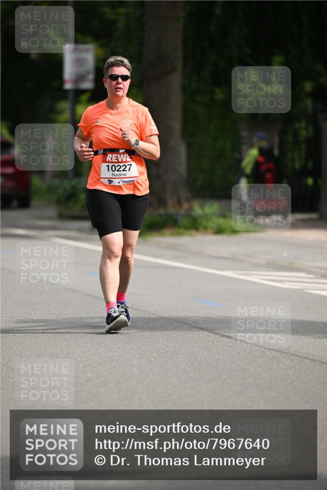 15.06.2025 - REWE Women's Run Dr. Thomas Lammeyer http://msf.ph/oto/7967640 15.06.2025 09:55:25 Laufen 3, 10227 meine-sportfotos.de