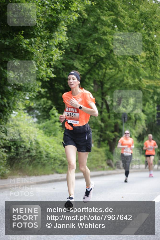 15.06.2025 - REWE Women's Run Jannik Wohlers http://msf.ph/oto/7967642 15.06.2025 10:02:48 Laufen 5154 meine-sportfotos.de