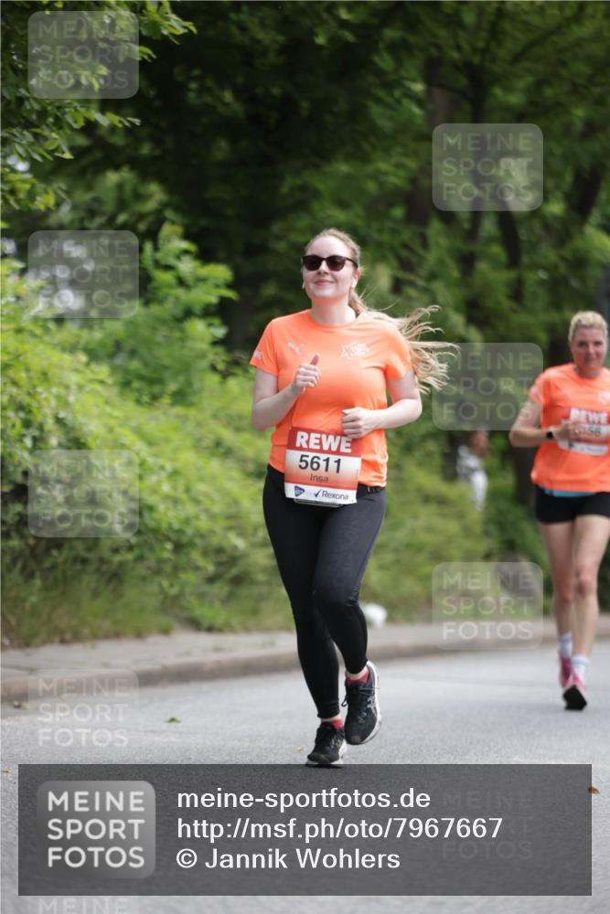 15.06.2025 - REWE Women's Run Jannik Wohlers http://msf.ph/oto/7967667 15.06.2025 10:02:51 Laufen 5611 meine-sportfotos.de