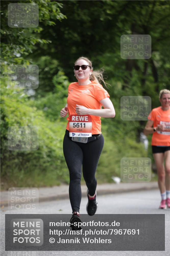 15.06.2025 - REWE Women's Run Jannik Wohlers http://msf.ph/oto/7967691 15.06.2025 10:02:52 Laufen 5611 meine-sportfotos.de