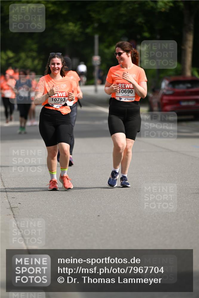 15.06.2025 - REWE Women's Run Dr. Thomas Lammeyer http://msf.ph/oto/7967704 15.06.2025 09:55:28 Laufen 10793, 10690 meine-sportfotos.de