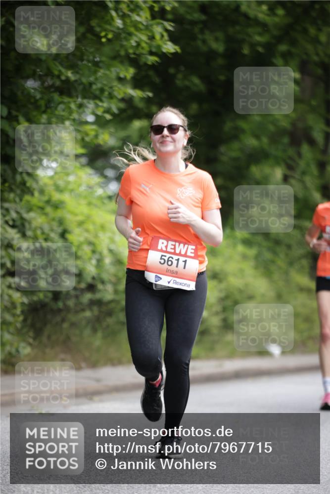 15.06.2025 - REWE Women's Run Jannik Wohlers http://msf.ph/oto/7967715 15.06.2025 10:02:52 Laufen 5611 meine-sportfotos.de