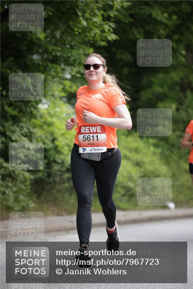 15.06.2025 - REWE Women's Run Jannik Wohlers http://msf.ph/oto/7967723 15.06.2025 10:02:53 Laufen 5611 meine-sportfotos.de