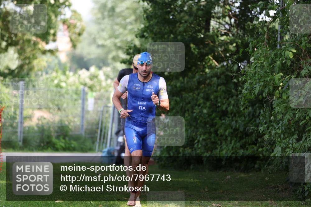 15.06.2025 - 7 Türme Triathlon Michael Strokosch http://msf.ph/oto/7967743 15.06.2025 12:52:49 Schwimmen 840, 1171 meine-sportfotos.de