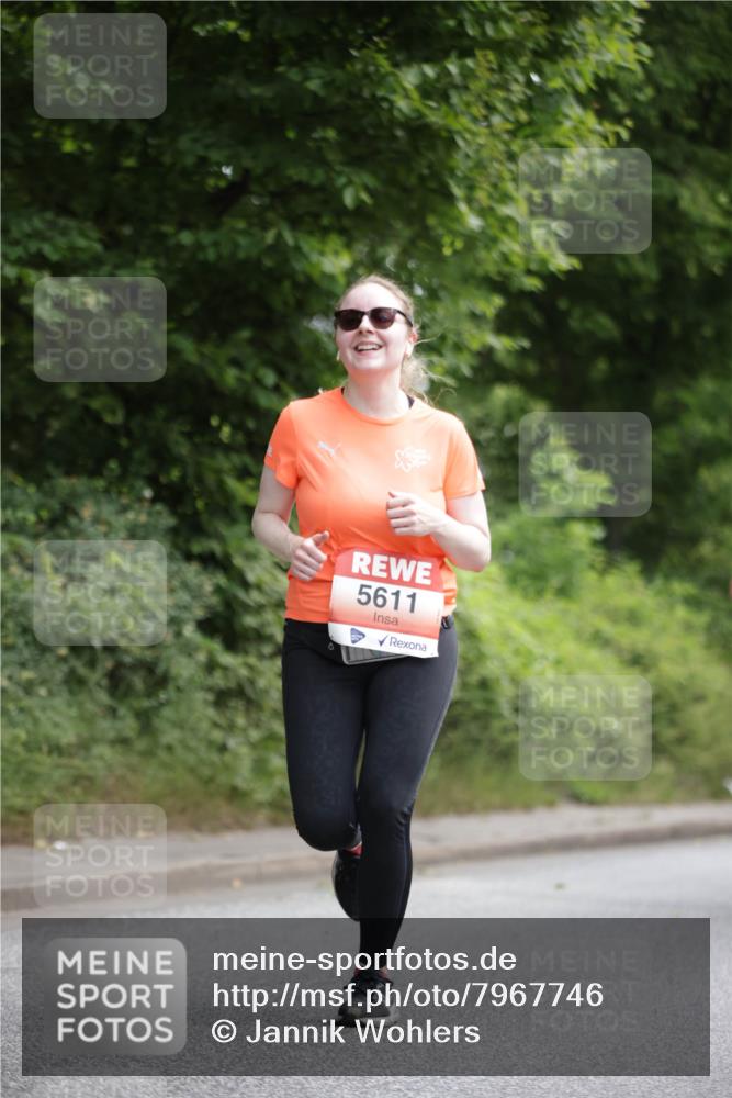 15.06.2025 - REWE Women's Run Jannik Wohlers http://msf.ph/oto/7967746 15.06.2025 10:02:53 Laufen 5611 meine-sportfotos.de
