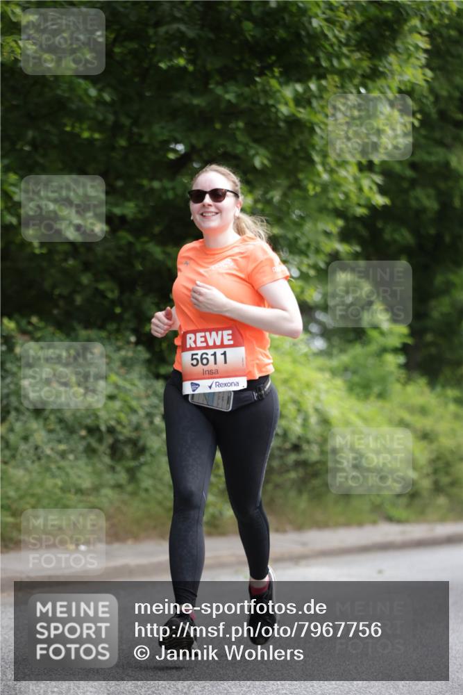 15.06.2025 - REWE Women's Run Jannik Wohlers http://msf.ph/oto/7967756 15.06.2025 10:02:53 Laufen 5611 meine-sportfotos.de