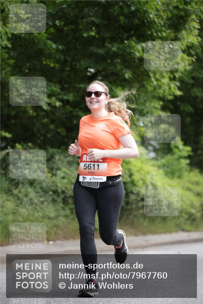 15.06.2025 - REWE Women's Run Jannik Wohlers http://msf.ph/oto/7967760 15.06.2025 10:02:54 Laufen 5611 meine-sportfotos.de