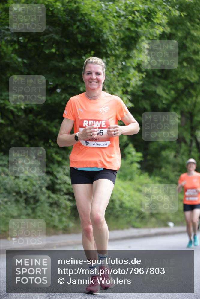 15.06.2025 - REWE Women's Run Jannik Wohlers http://msf.ph/oto/7967803 15.06.2025 10:02:56 Laufen 6 meine-sportfotos.de