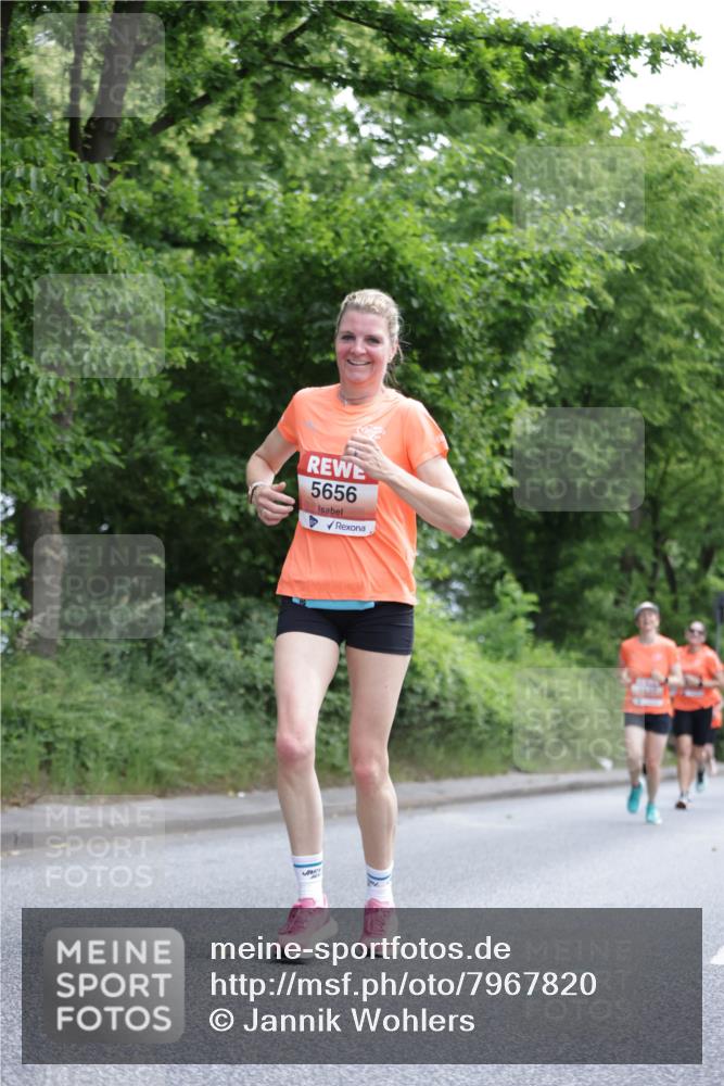 15.06.2025 - REWE Women's Run Jannik Wohlers http://msf.ph/oto/7967820 15.06.2025 10:02:56 Laufen 5656 meine-sportfotos.de