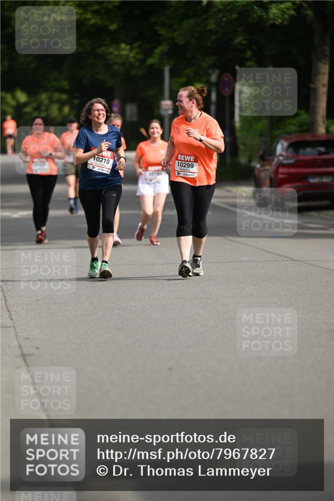 15.06.2025 - REWE Women's Run Dr. Thomas Lammeyer http://msf.ph/oto/7967827 15.06.2025 09:55:35 Laufen 10210, 10299, 10299 meine-sportfotos.de