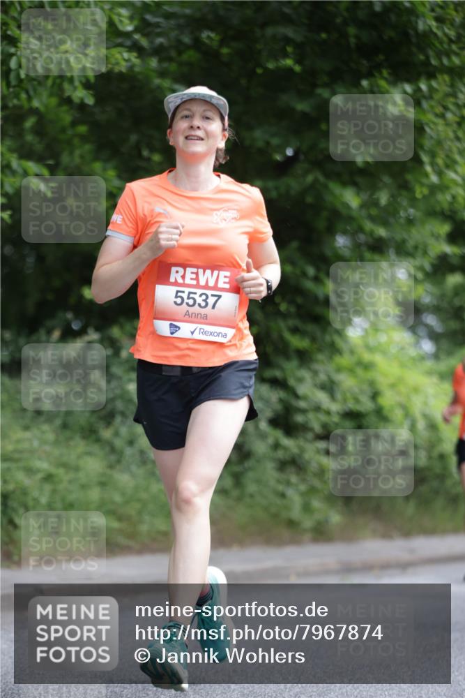 15.06.2025 - REWE Women's Run Jannik Wohlers http://msf.ph/oto/7967874 15.06.2025 10:03:00 Laufen 5537 meine-sportfotos.de