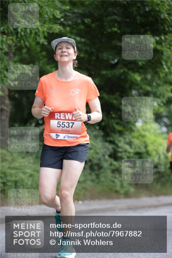 15.06.2025 - REWE Women's Run Jannik Wohlers http://msf.ph/oto/7967882 15.06.2025 10:03:00 Laufen 5537 meine-sportfotos.de