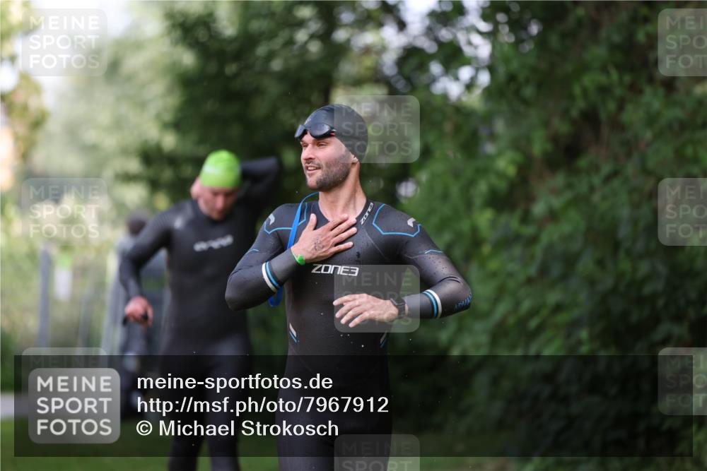 15.06.2025 - 7 Türme Triathlon Michael Strokosch http://msf.ph/oto/7967912 15.06.2025 12:53:34 Schwimmen 789, 855, 1072, 1133, 1156 meine-sportfotos.de