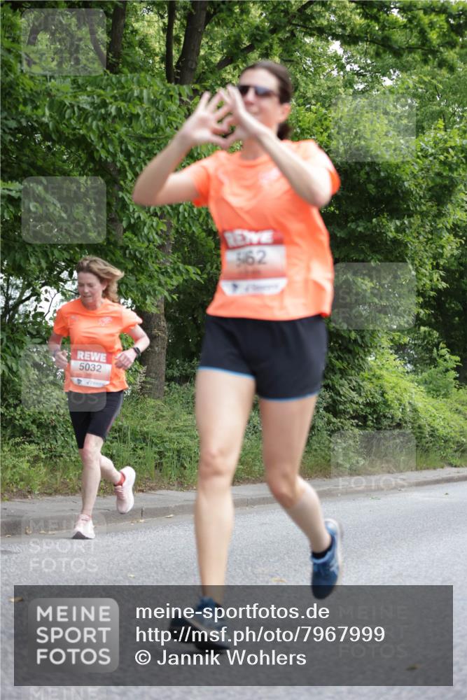 15.06.2025 - REWE Women's Run Jannik Wohlers http://msf.ph/oto/7967999 15.06.2025 10:03:05 Laufen 5032, 962 meine-sportfotos.de