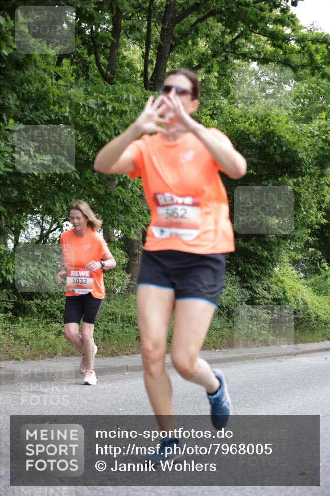 15.06.2025 - REWE Women's Run Jannik Wohlers http://msf.ph/oto/7968005 15.06.2025 10:03:06 Laufen 5032, 362 meine-sportfotos.de