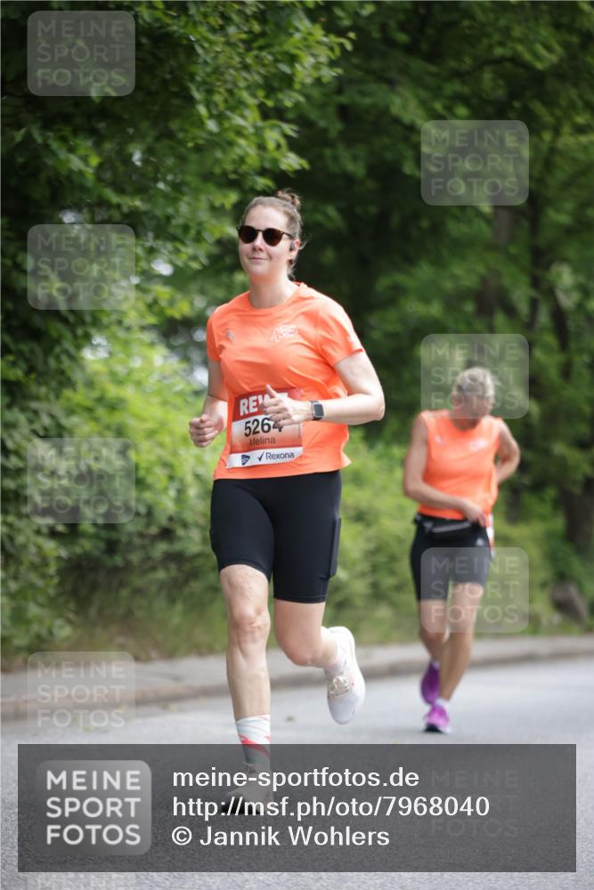 15.06.2025 - REWE Women's Run Jannik Wohlers http://msf.ph/oto/7968040 15.06.2025 10:03:10 Laufen 5264 meine-sportfotos.de
