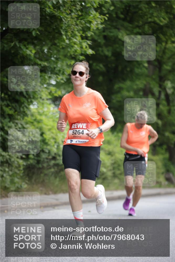 15.06.2025 - REWE Women's Run Jannik Wohlers http://msf.ph/oto/7968043 15.06.2025 10:03:11 Laufen 5264 meine-sportfotos.de