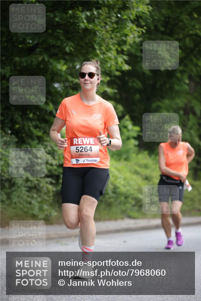 15.06.2025 - REWE Women's Run Jannik Wohlers http://msf.ph/oto/7968060 15.06.2025 10:03:11 Laufen 5264 meine-sportfotos.de