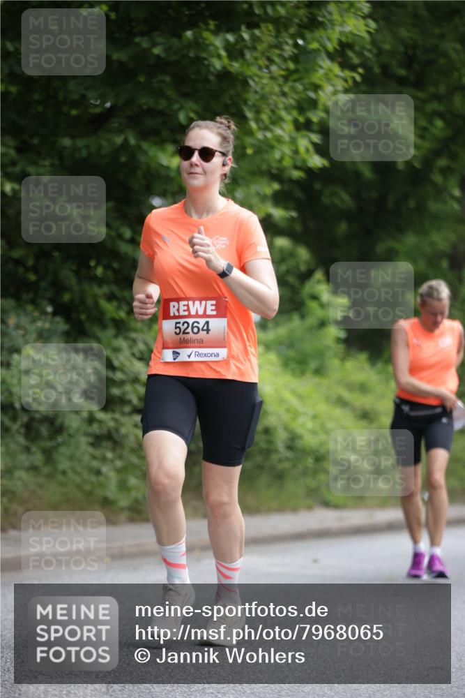 15.06.2025 - REWE Women's Run Jannik Wohlers http://msf.ph/oto/7968065 15.06.2025 10:03:11 Laufen 5264 meine-sportfotos.de