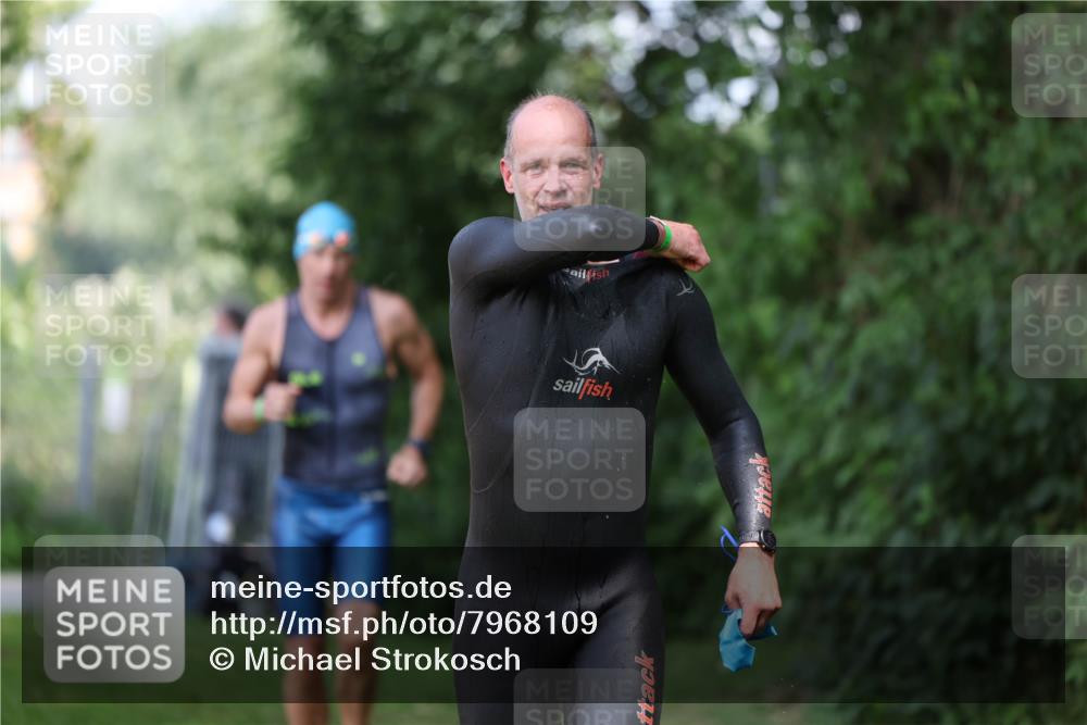 15.06.2025 - 7 Türme Triathlon Michael Strokosch http://msf.ph/oto/7968109 15.06.2025 12:54:07 Schwimmen 760, 862, 930, 978, 990, 996, 1016, 1045, 1181 meine-sportfotos.de