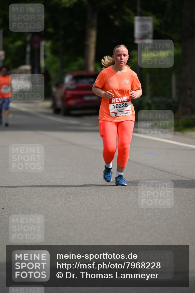 15.06.2025 - REWE Women's Run Dr. Thomas Lammeyer http://msf.ph/oto/7968228 15.06.2025 09:55:59 Laufen 1, 10228 meine-sportfotos.de