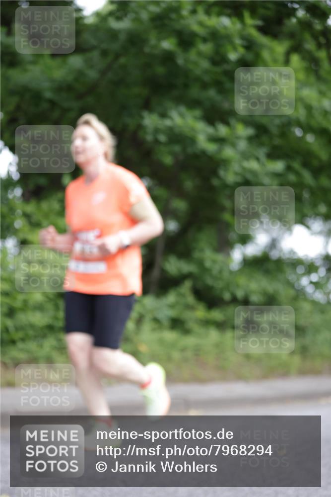 15.06.2025 - REWE Women's Run Jannik Wohlers http://msf.ph/oto/7968294 15.06.2025 10:03:24 Laufen  meine-sportfotos.de