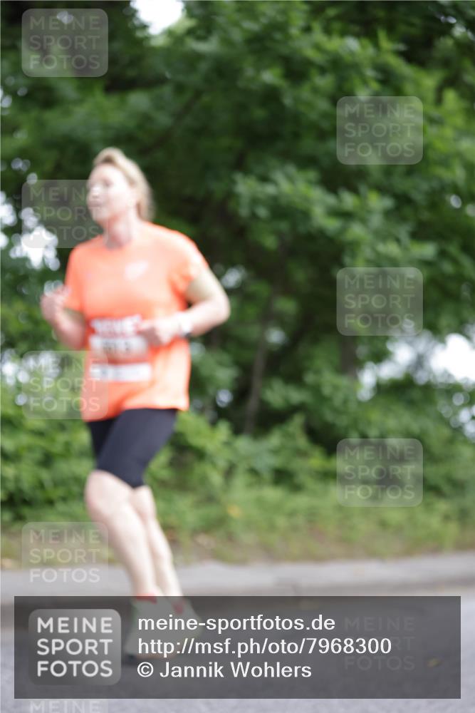 15.06.2025 - REWE Women's Run Jannik Wohlers http://msf.ph/oto/7968300 15.06.2025 10:03:24 Laufen  meine-sportfotos.de