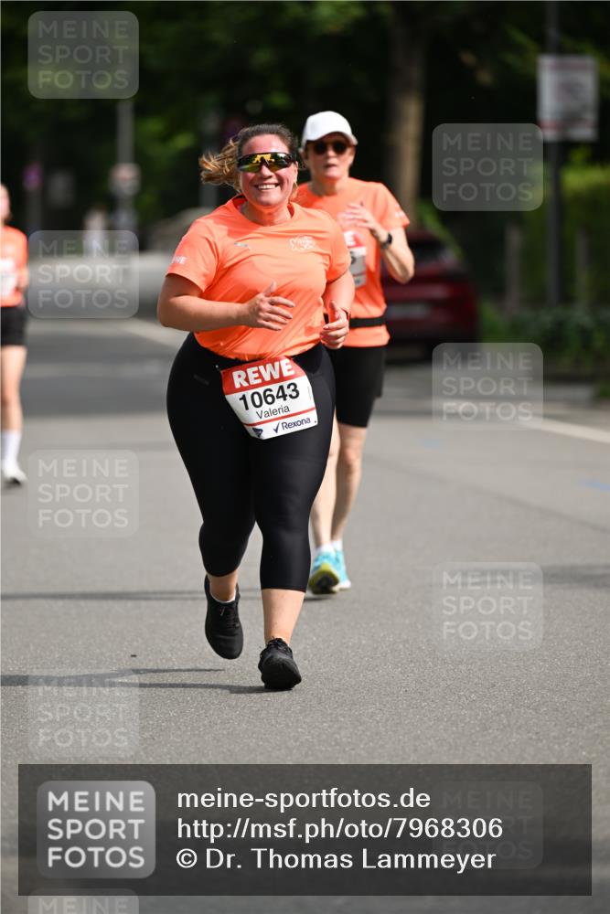 15.06.2025 - REWE Women's Run Dr. Thomas Lammeyer http://msf.ph/oto/7968306 15.06.2025 09:56:03 Laufen 10643 meine-sportfotos.de