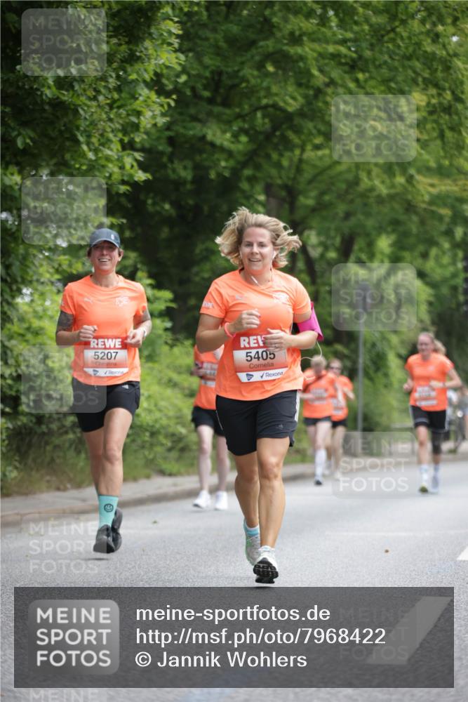 15.06.2025 - REWE Women's Run Jannik Wohlers http://msf.ph/oto/7968422 15.06.2025 10:03:40 Laufen 5207, 5405 meine-sportfotos.de