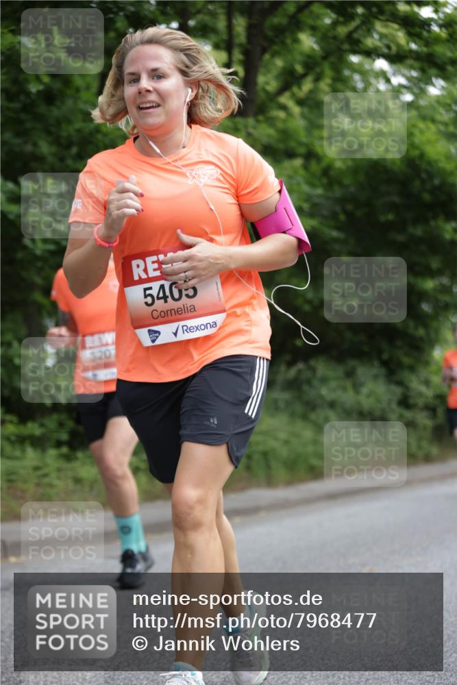 15.06.2025 - REWE Women's Run Jannik Wohlers http://msf.ph/oto/7968477 15.06.2025 10:03:43 Laufen 5405, 5207 meine-sportfotos.de