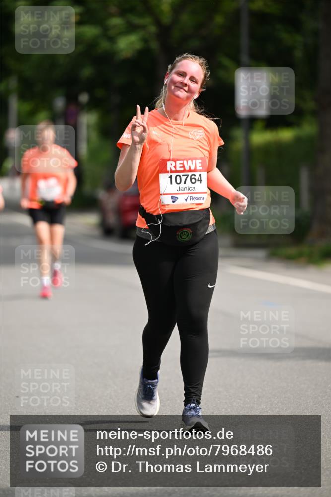 15.06.2025 - REWE Women's Run Dr. Thomas Lammeyer http://msf.ph/oto/7968486 15.06.2025 09:56:24 Laufen 10764 meine-sportfotos.de