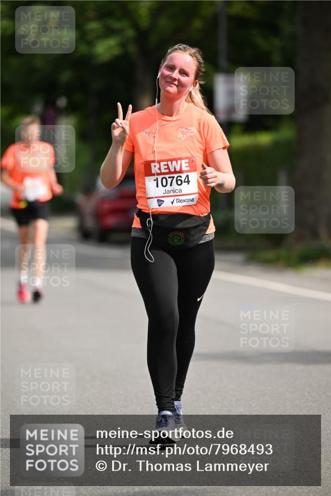 15.06.2025 - REWE Women's Run Dr. Thomas Lammeyer http://msf.ph/oto/7968493 15.06.2025 09:56:24 Laufen 10764 meine-sportfotos.de