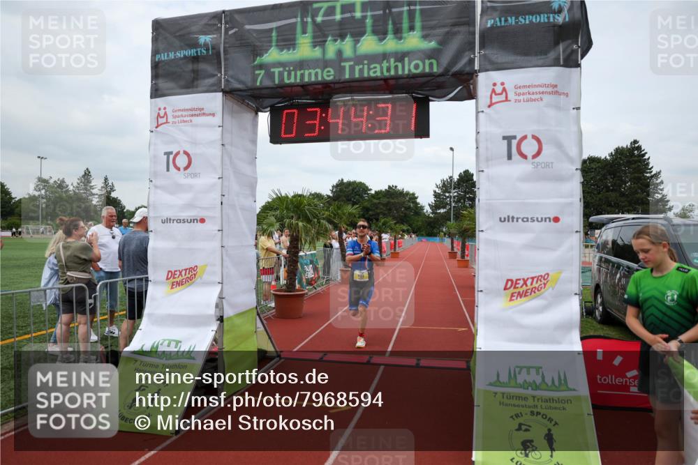 15.06.2025 - 7 Türme Triathlon Michael Strokosch http://msf.ph/oto/7968594 15.06.2025 13:44:31 Ziel 1133 meine-sportfotos.de