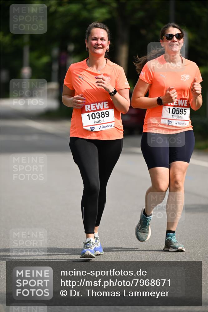 15.06.2025 - REWE Women's Run Dr. Thomas Lammeyer http://msf.ph/oto/7968671 15.06.2025 09:56:32 Laufen 10389, 11, 10595 meine-sportfotos.de