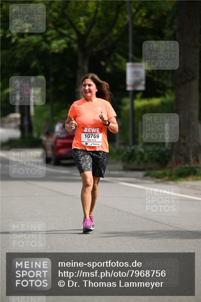 15.06.2025 - REWE Women's Run Dr. Thomas Lammeyer http://msf.ph/oto/7968756 15.06.2025 09:56:41 Laufen 10769 meine-sportfotos.de