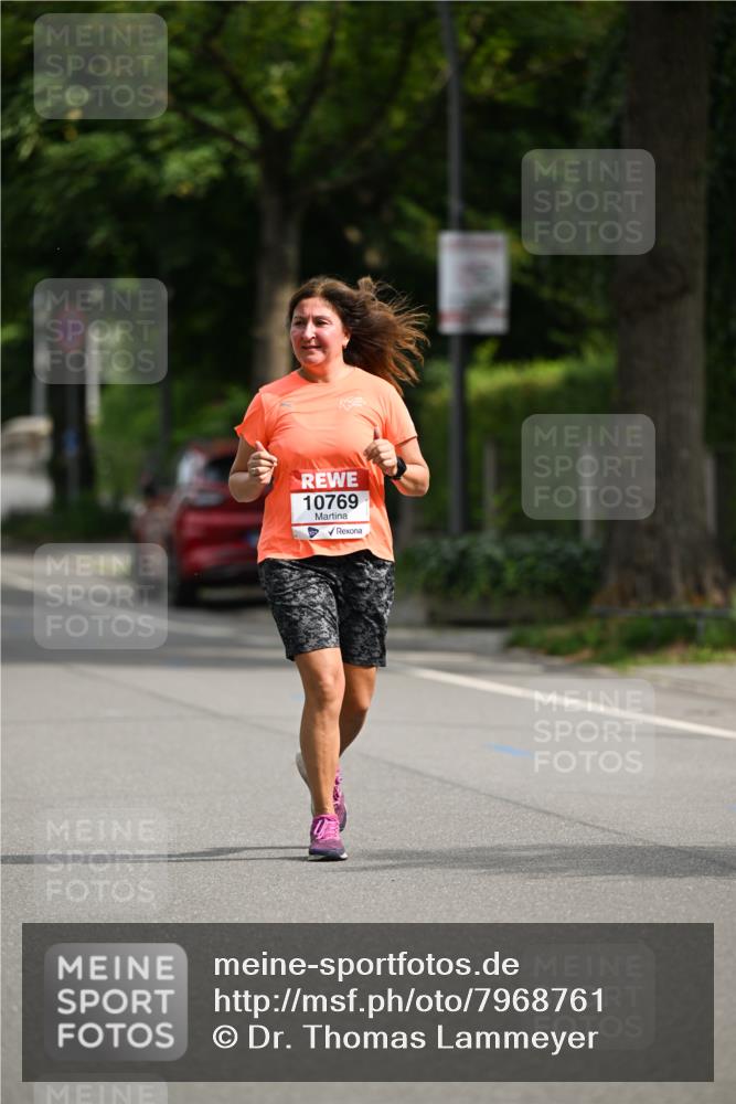 15.06.2025 - REWE Women's Run Dr. Thomas Lammeyer http://msf.ph/oto/7968761 15.06.2025 09:56:41 Laufen 10769 meine-sportfotos.de