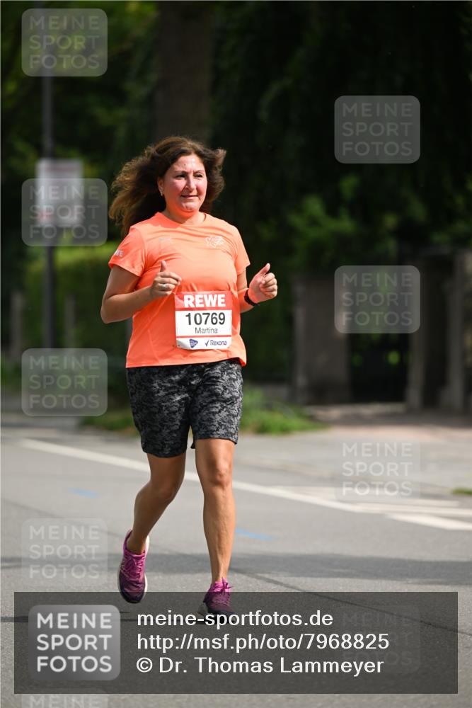 15.06.2025 - REWE Women's Run Dr. Thomas Lammeyer http://msf.ph/oto/7968825 15.06.2025 09:56:43 Laufen 10769 meine-sportfotos.de