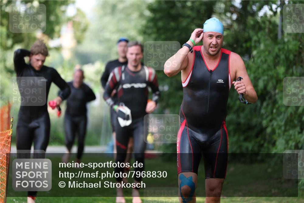 15.06.2025 - 7 Türme Triathlon Michael Strokosch http://msf.ph/oto/7968830 15.06.2025 12:55:28 Schwimmen 727, 745, 755, 763, 769, 772, 784, 792, 797, 801, 805, 859, 865, 879, 919, 927, 955, 1011, 1029, 1075, 1169 meine-sportfotos.de