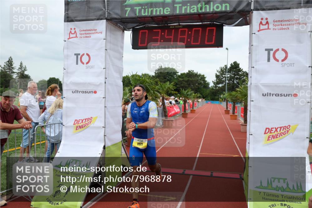 15.06.2025 - 7 Türme Triathlon Michael Strokosch http://msf.ph/oto/7968878 15.06.2025 13:48:00 Ziel 1171, 1182 meine-sportfotos.de