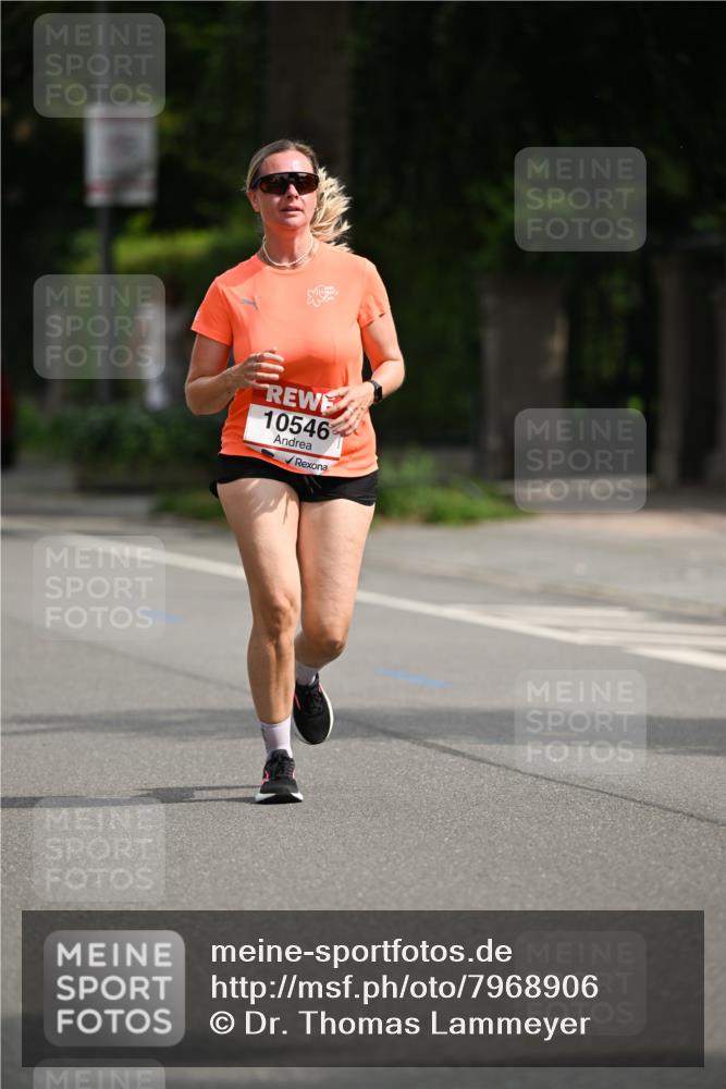 15.06.2025 - REWE Women's Run Dr. Thomas Lammeyer http://msf.ph/oto/7968906 15.06.2025 09:56:57 Laufen 10546 meine-sportfotos.de