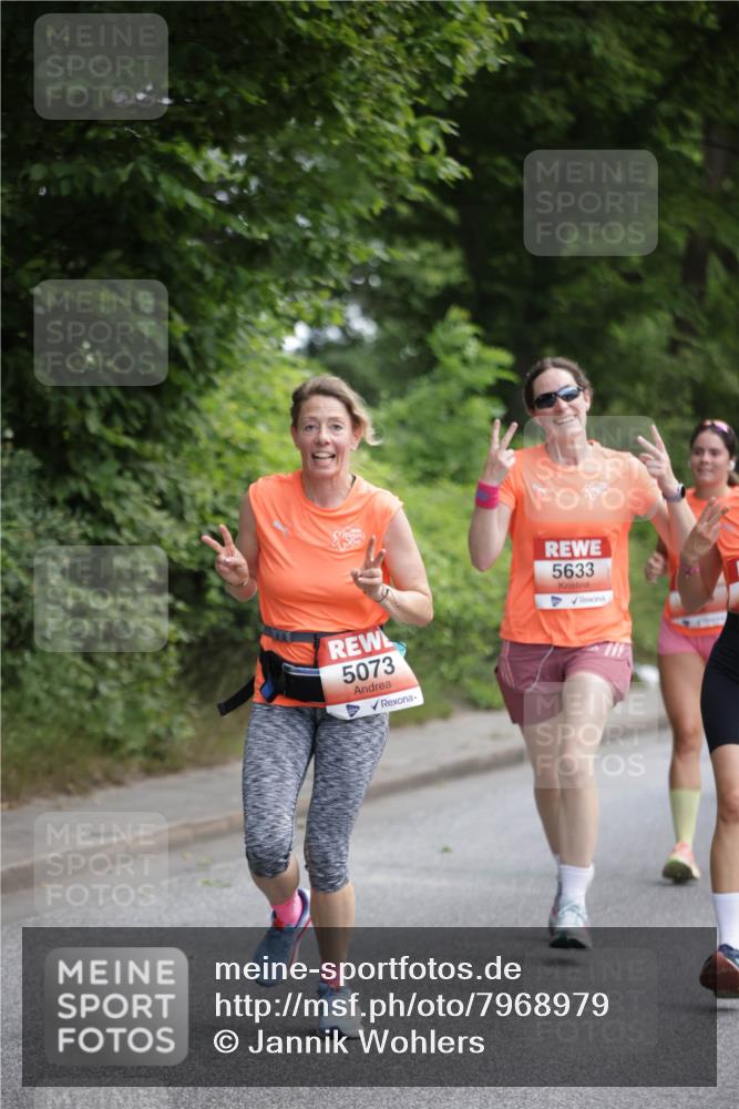 15.06.2025 - REWE Women's Run Jannik Wohlers http://msf.ph/oto/7968979 15.06.2025 10:04:10 Laufen 5073, 5633 meine-sportfotos.de