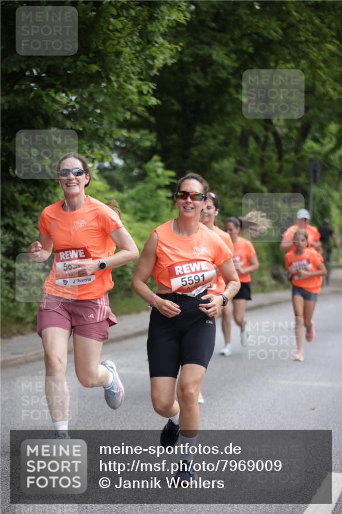 15.06.2025 - REWE Women's Run Jannik Wohlers http://msf.ph/oto/7969009 15.06.2025 10:04:11 Laufen 50, 5591 meine-sportfotos.de