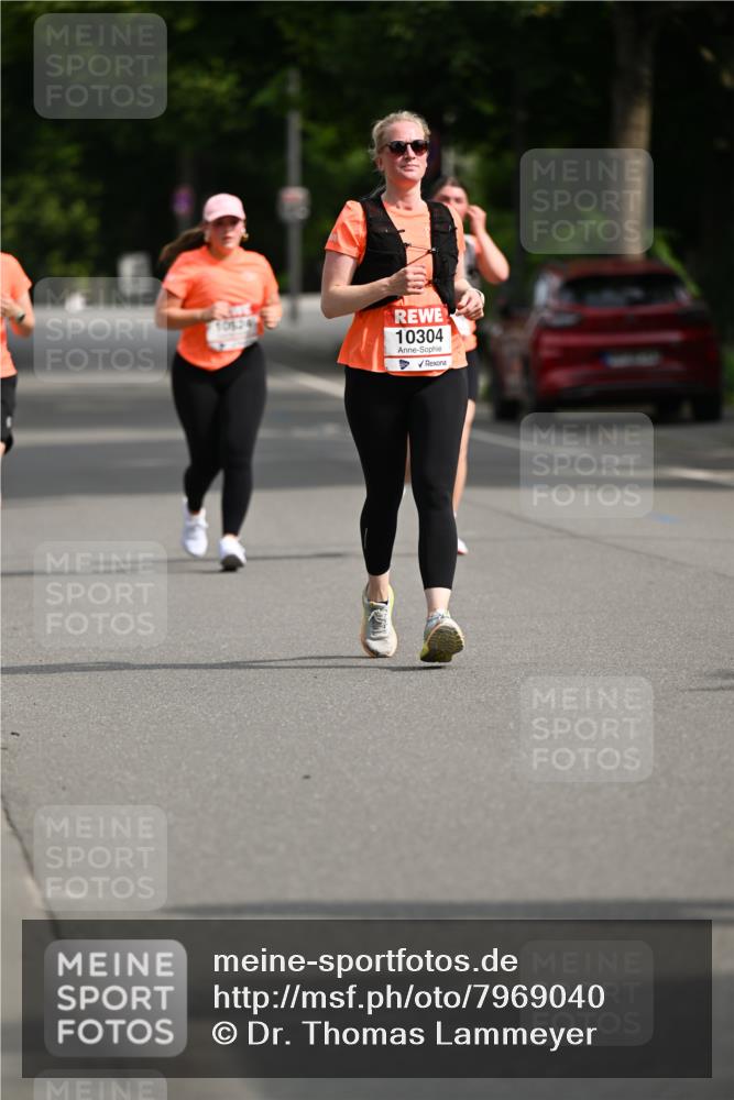 15.06.2025 - REWE Women's Run Dr. Thomas Lammeyer http://msf.ph/oto/7969040 15.06.2025 09:57:13 Laufen 10304 meine-sportfotos.de