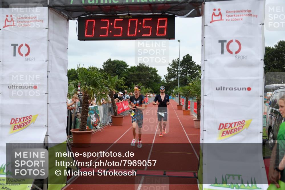 15.06.2025 - 7 Türme Triathlon Michael Strokosch http://msf.ph/oto/7969057 15.06.2025 13:50:57 Ziel 399, 983 meine-sportfotos.de