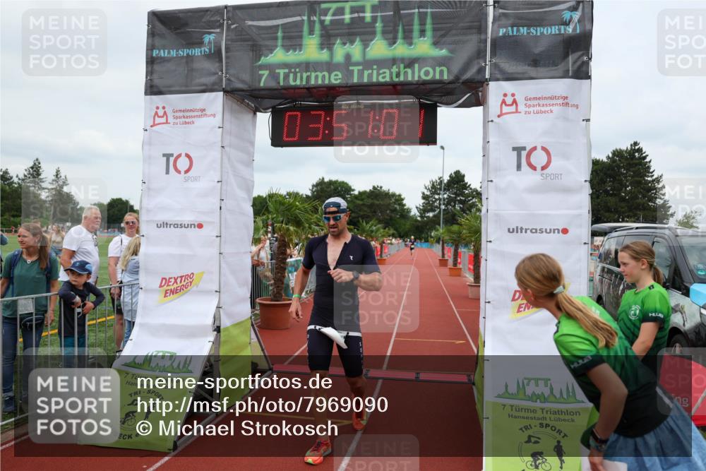 15.06.2025 - 7 Türme Triathlon Michael Strokosch http://msf.ph/oto/7969090 15.06.2025 13:51:00 Ziel 399, 983 meine-sportfotos.de
