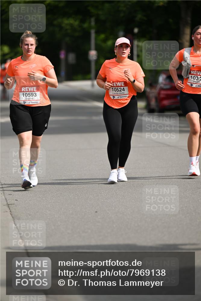 15.06.2025 - REWE Women's Run Dr. Thomas Lammeyer http://msf.ph/oto/7969138 15.06.2025 09:57:17 Laufen 10593, 10524, 1034 meine-sportfotos.de